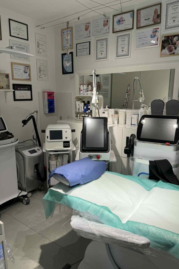 03080fc8-5eb0-48eb-8be6-fa87d7195572