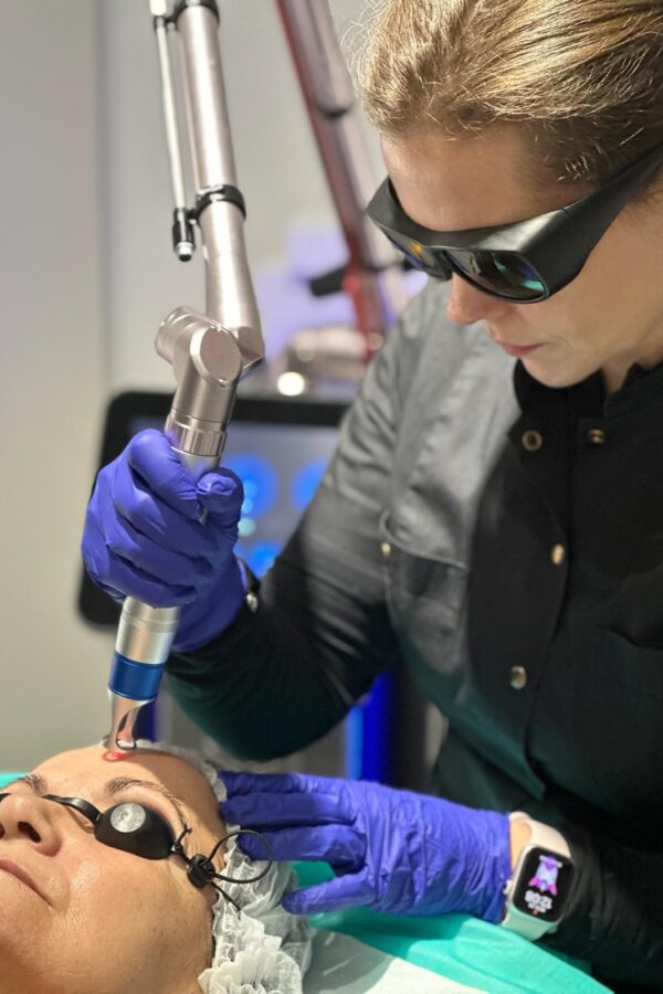 0ea879ef-d6fa-4cef-b647-ba0182fe1a71