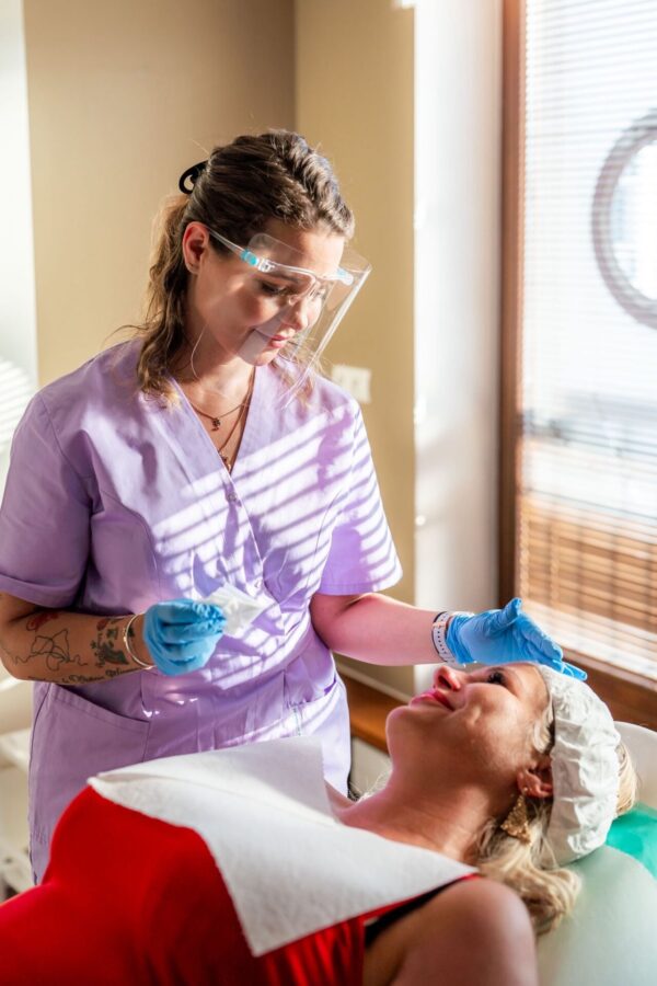 12619904-a7e7-4f60-a339-da80ff673bf2