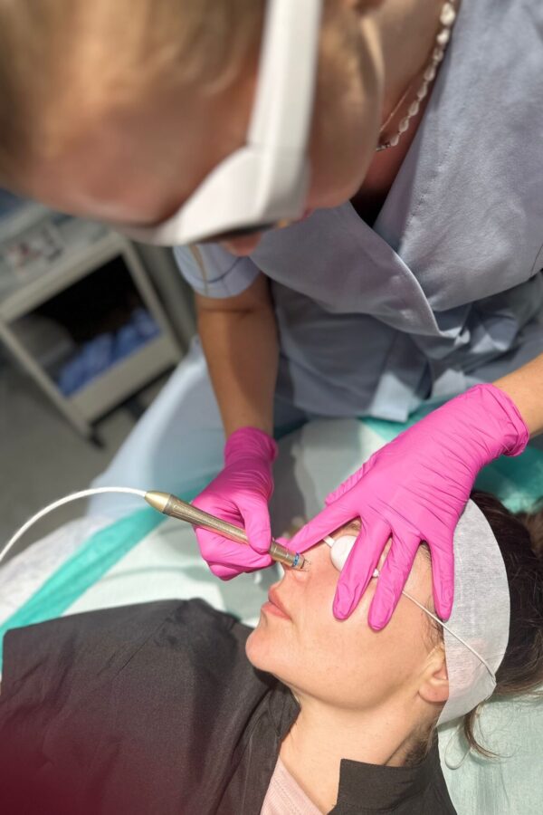 1d2b74d3-97cc-4dc5-98b0-195f48dd1b59