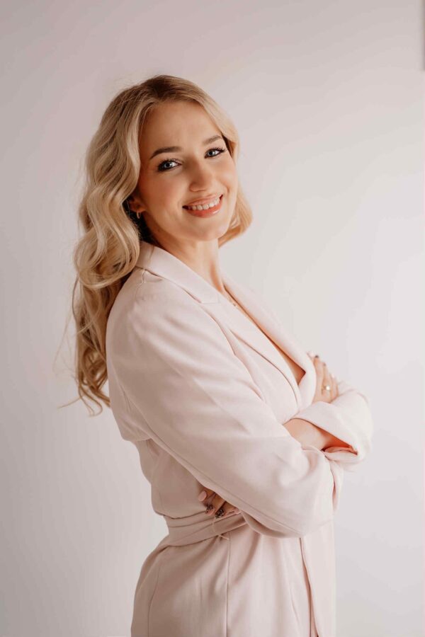 3e49cdcd-20e1-421b-aa35-768da3768ada_1