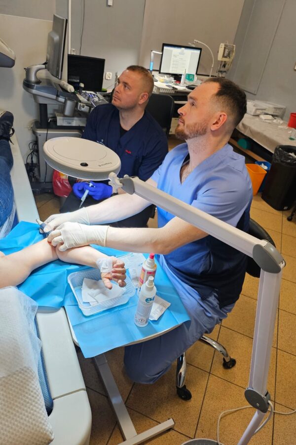 7ea16b59-fbe8-4f45-9122-f526bd71504d