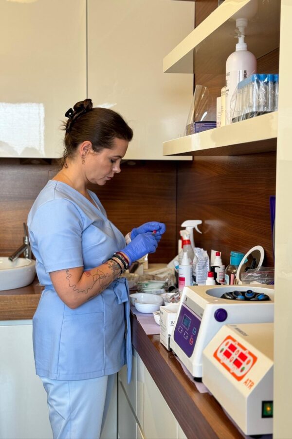 9925efe7-b9d0-4a83-ba79-ec4b65fc33c6